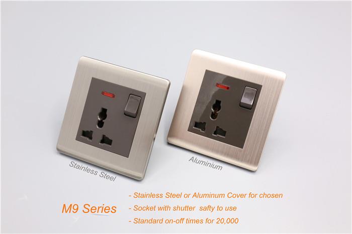 Single Computer Socket